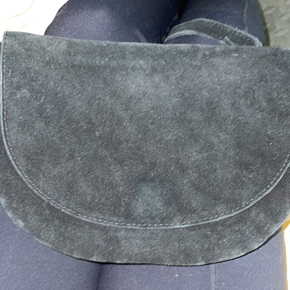 🎉CLOSET SALE 3 for 20🎉 Urban Outfitters Crossbody Purse - Picture 2 of 7